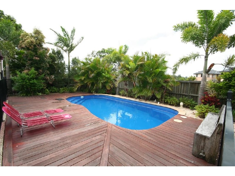 2 Setonhall Crt, Sippy Downs QLD 4556