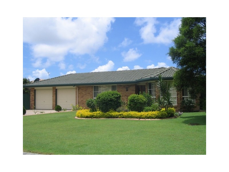 2 Sanctuary Pl, Caloundra QLD 4551