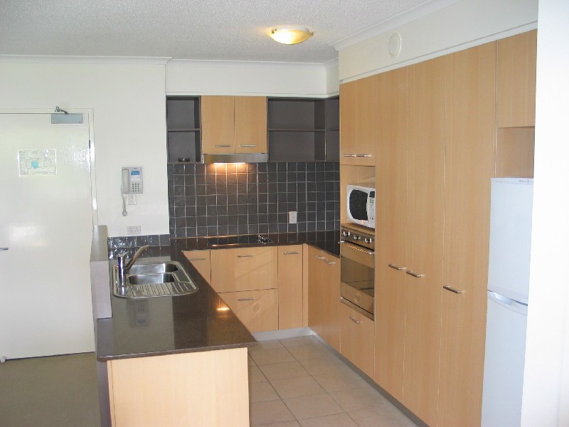 9/438 WIRRAWAY, Alexandra Headland QLD 4572
