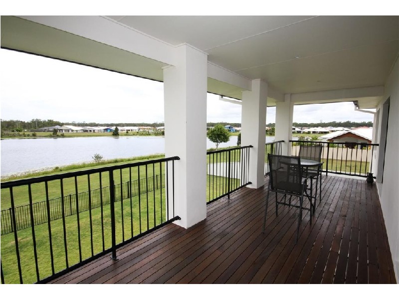 17  Courtenay Place,, Sippy Downs QLD 4556