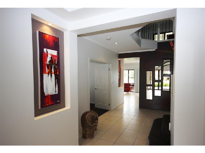 17  Courtenay Place,, Sippy Downs QLD 4556