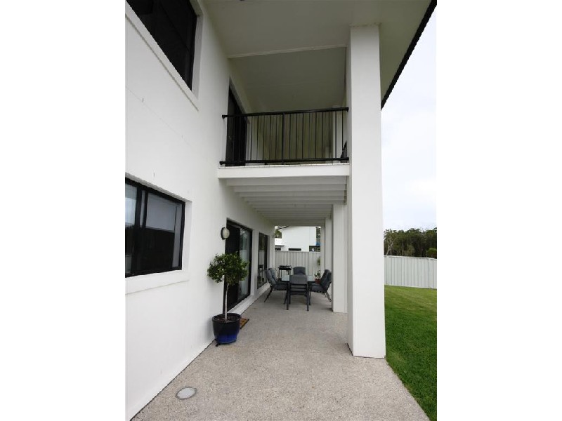 17  Courtenay Place,, Sippy Downs QLD 4556