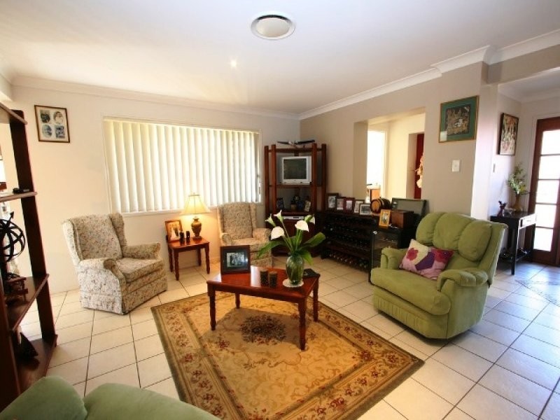22 Finnegan st, Rothwell QLD 4022