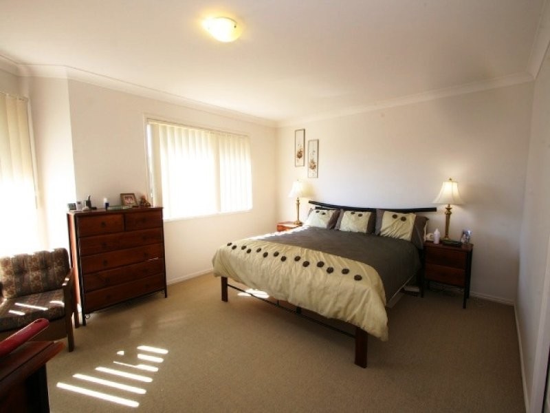 22 Finnegan st, Rothwell QLD 4022