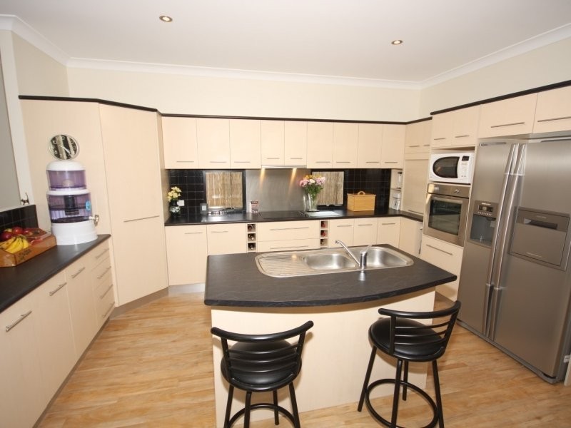 13 Fitzgerald St, Sippy Downs QLD 4556