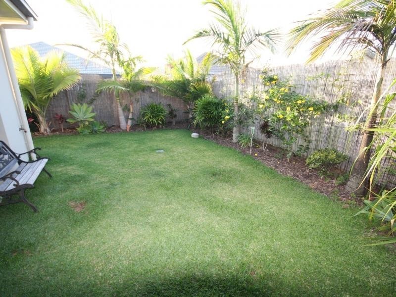 13 Fitzgerald St, Sippy Downs QLD 4556