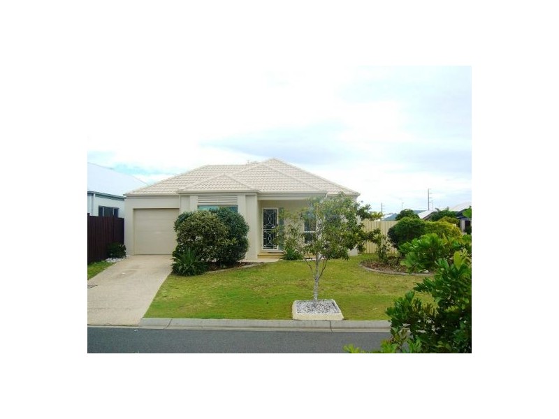 24 Bonaire CT, Kawana Island QLD 4575