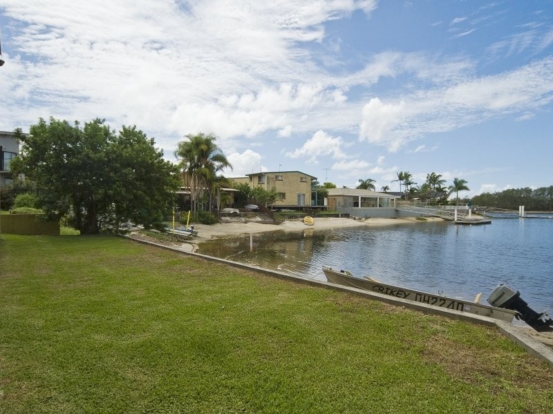 Unit 3/111 Bundilla Boulevard, Mountain Creek QLD 4557