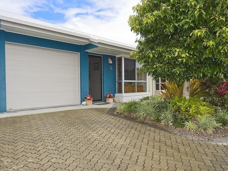 2 Grand Parade, Kawana Island QLD 4575