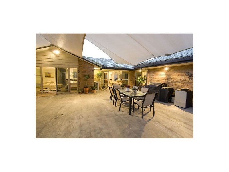 26 Buderim Pines DR, Buderim QLD 4556