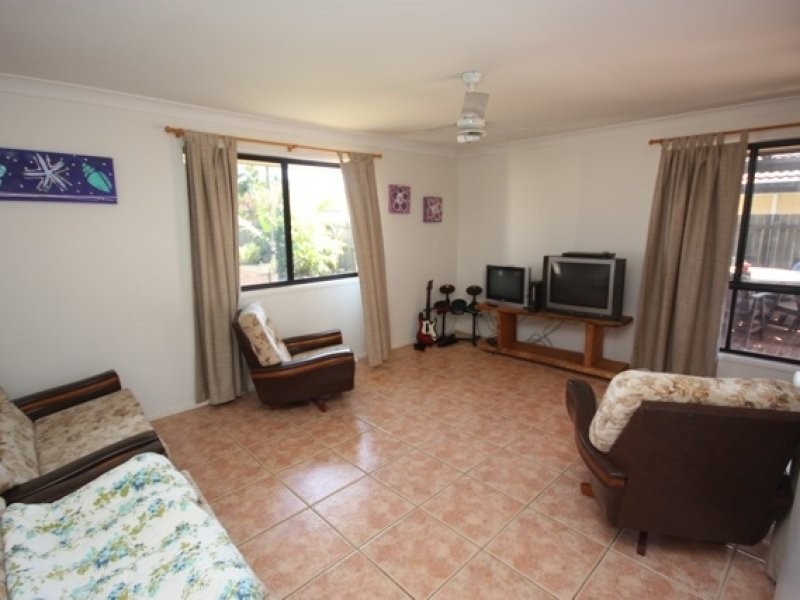 51 Albany  St, Sippy Downs QLD 4556