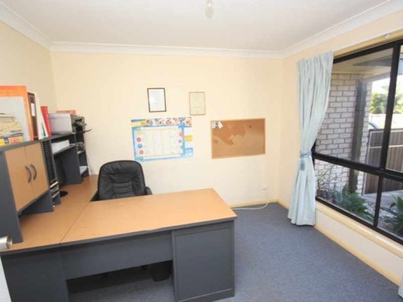 51 Albany  St, Sippy Downs QLD 4556