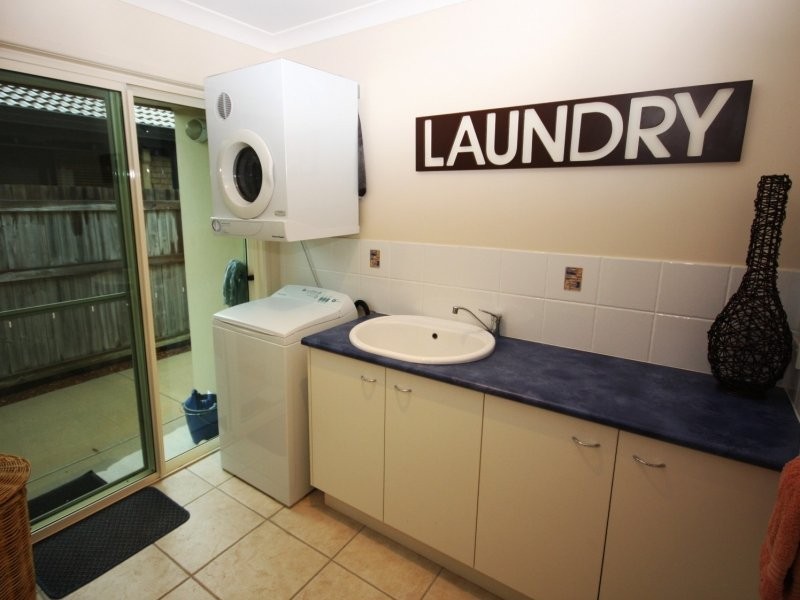 14 Fitzwilliam DR, Sippy Downs QLD 4556