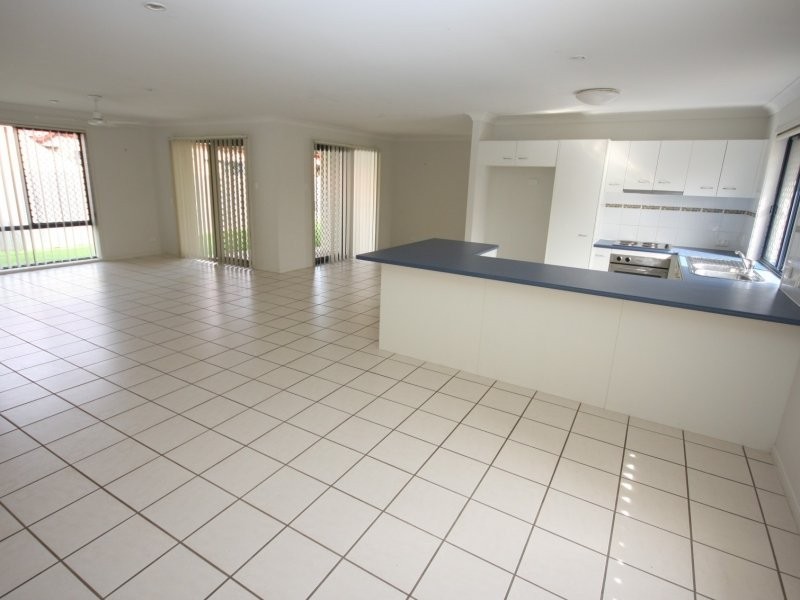 20 Trinity Cr, Sippy Downs QLD 4556