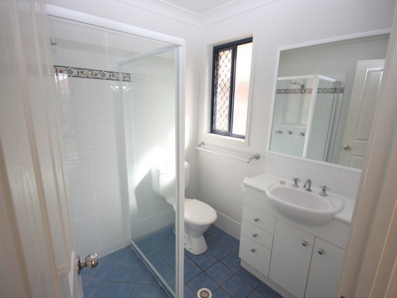 20 Trinity Cr, Sippy Downs QLD 4556