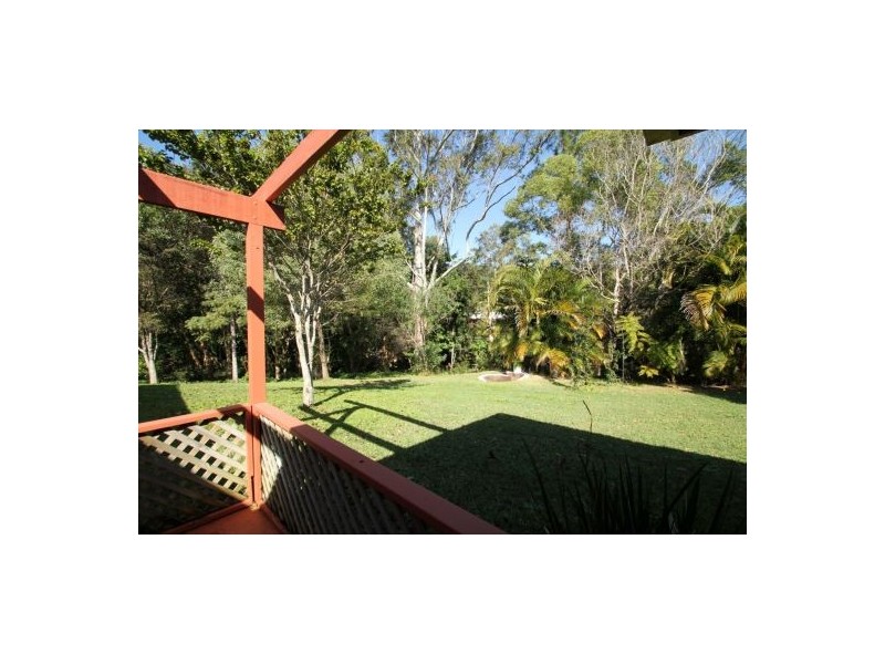 22 Calderwood RD, Landsborough QLD 4550