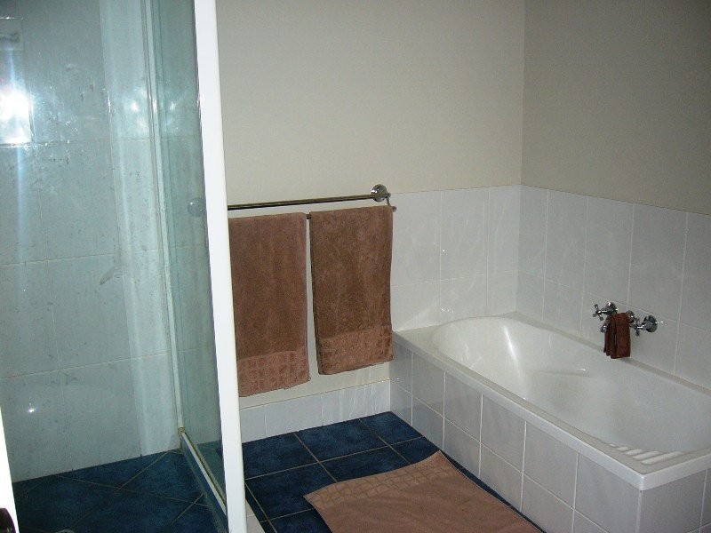 40 Karome St, Pacific Paradise QLD 4564