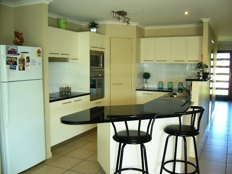 32 Riveroak WAY, Sippy Downs QLD 4556