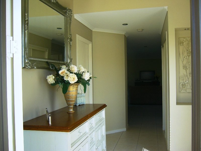 4 Bangalore CL, Caloundra West QLD 4551