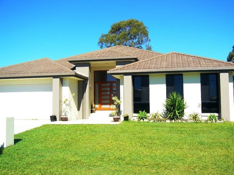 26 Sinatra St, Sippy Downs QLD 4556