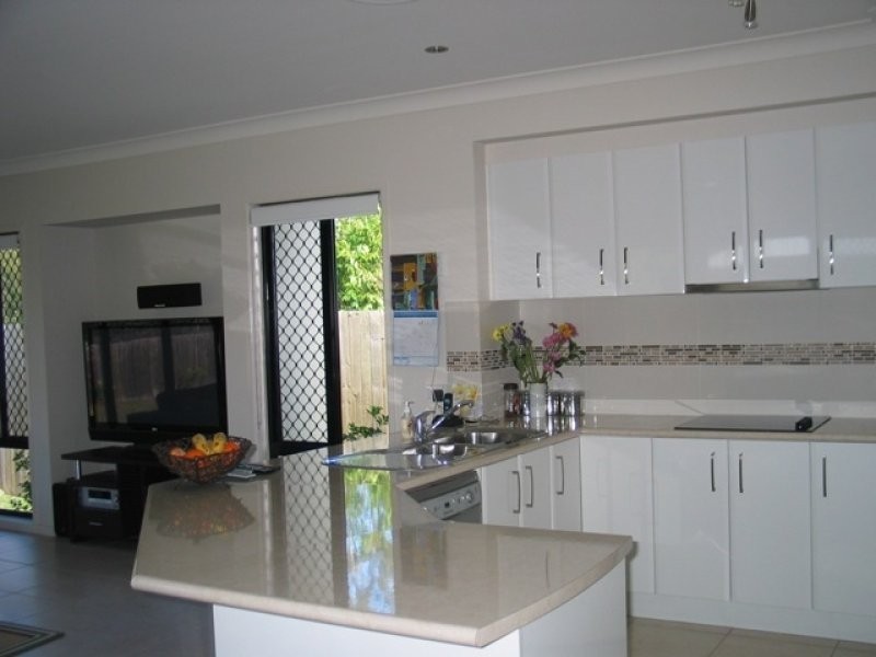 26 Sinatra St, Sippy Downs QLD 4556