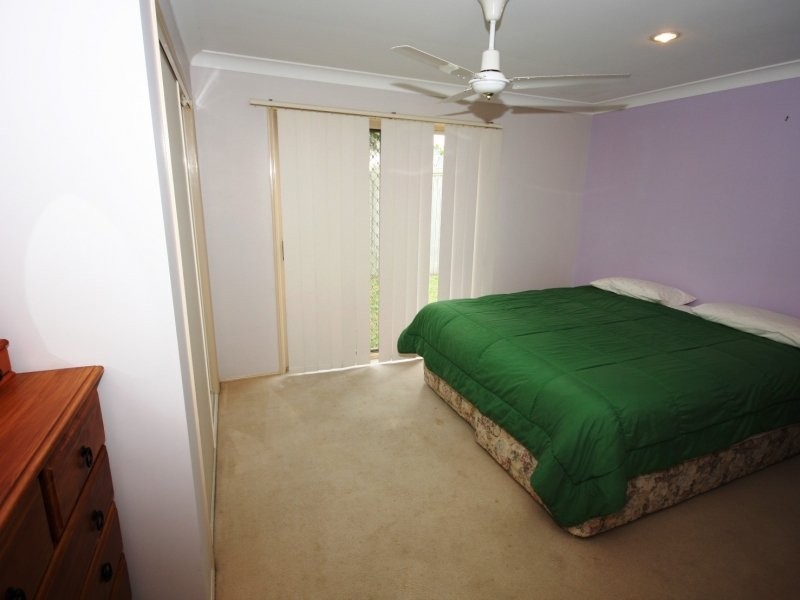 3 Beaver Pl, Sippy Downs QLD 4556