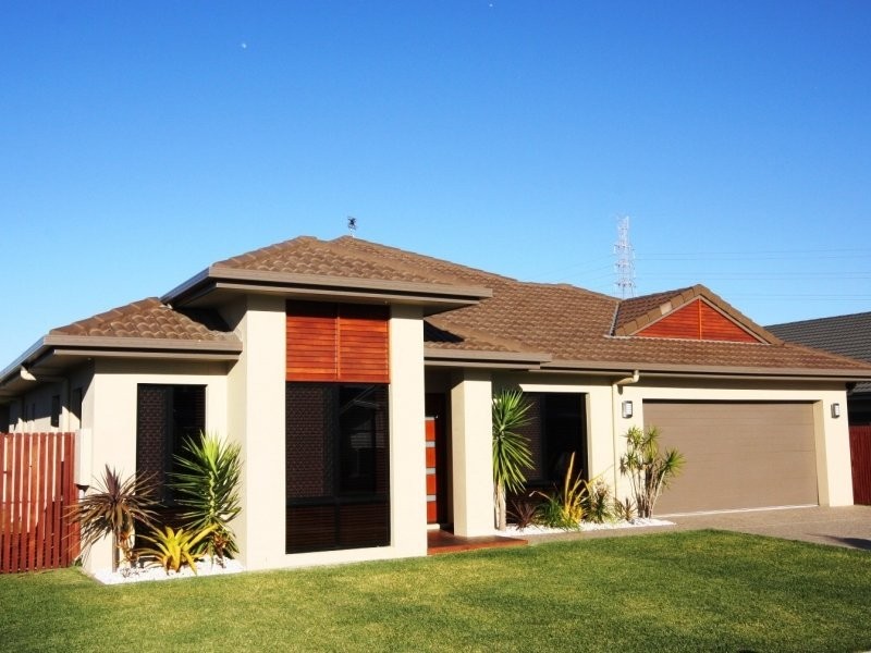 10 Peppermint Cr, Sippy Downs QLD 4556