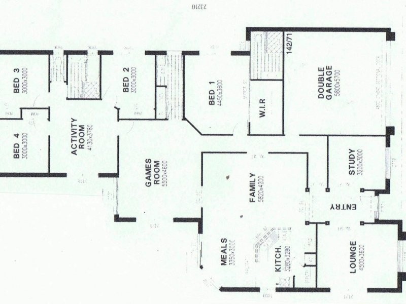 10 Peppermint Cr, Sippy Downs QLD 4556