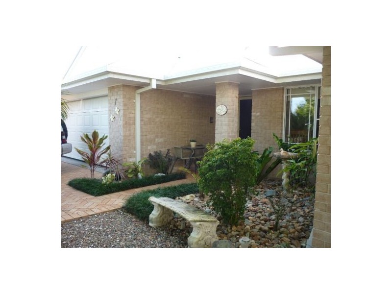 7 Briana Street, Caloundra West QLD 4551