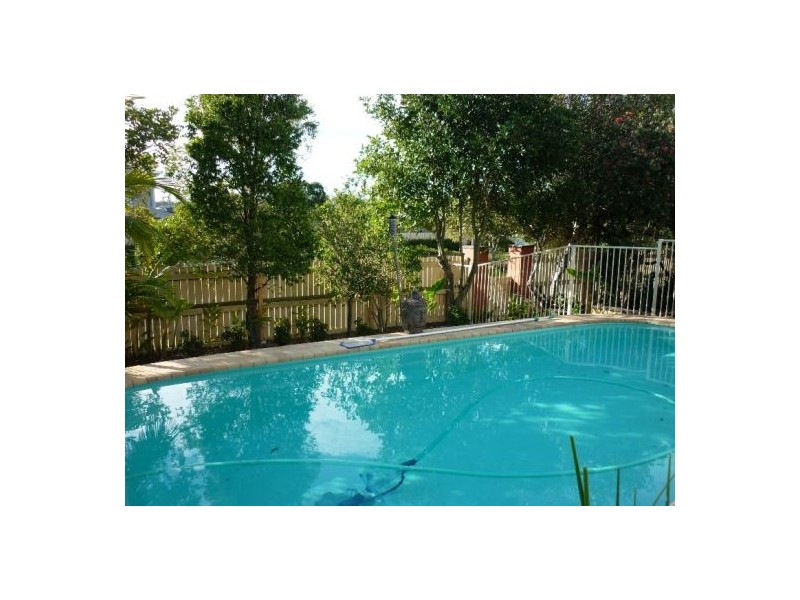 7 Briana Street, Caloundra West QLD 4551