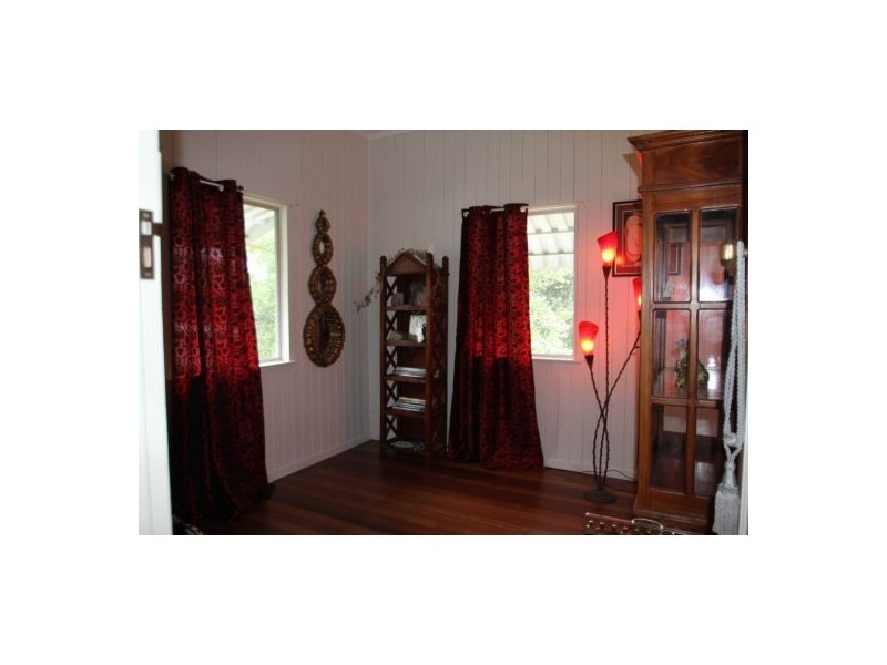 16 Ash, Maleny QLD 4552