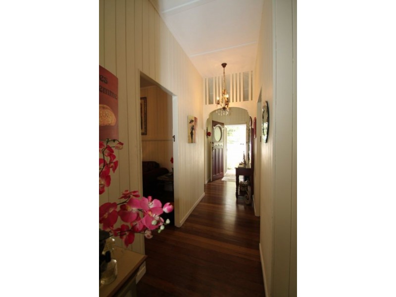 16 Ash, Maleny QLD 4552