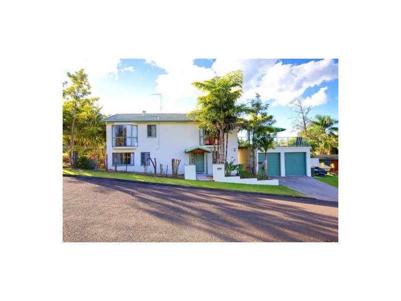 13 Hilltop Crescent, Maroochydore QLD 4558