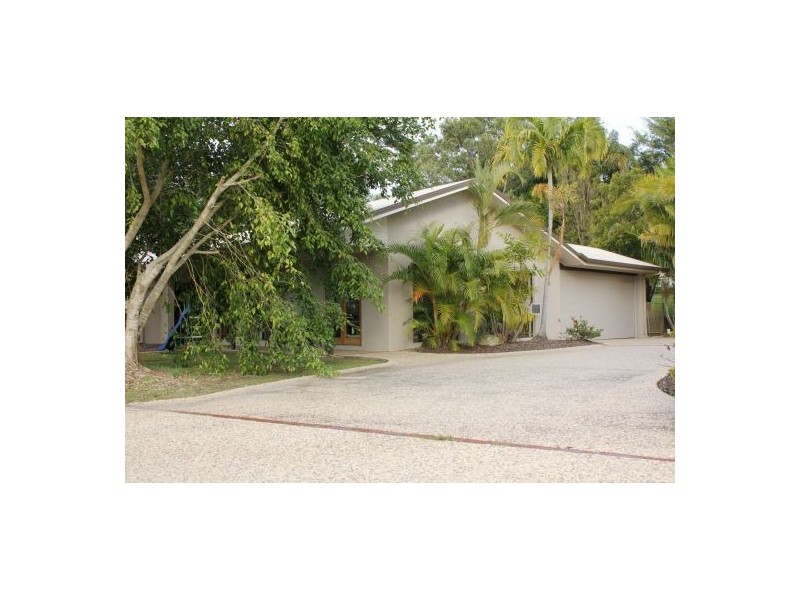 5 Ballantyne Ct, Glenview QLD 4553