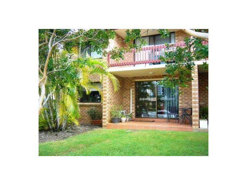 1/33 Walan, Mooloolaba QLD 4557