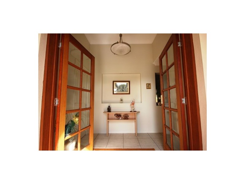 18 Somerville Cr, Sippy Downs QLD 4556