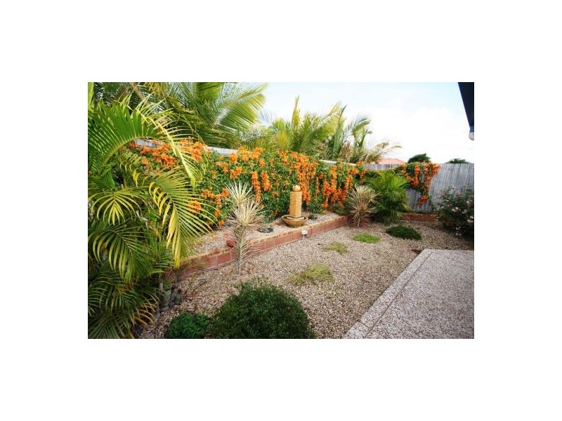 18 Somerville Cr, Sippy Downs QLD 4556