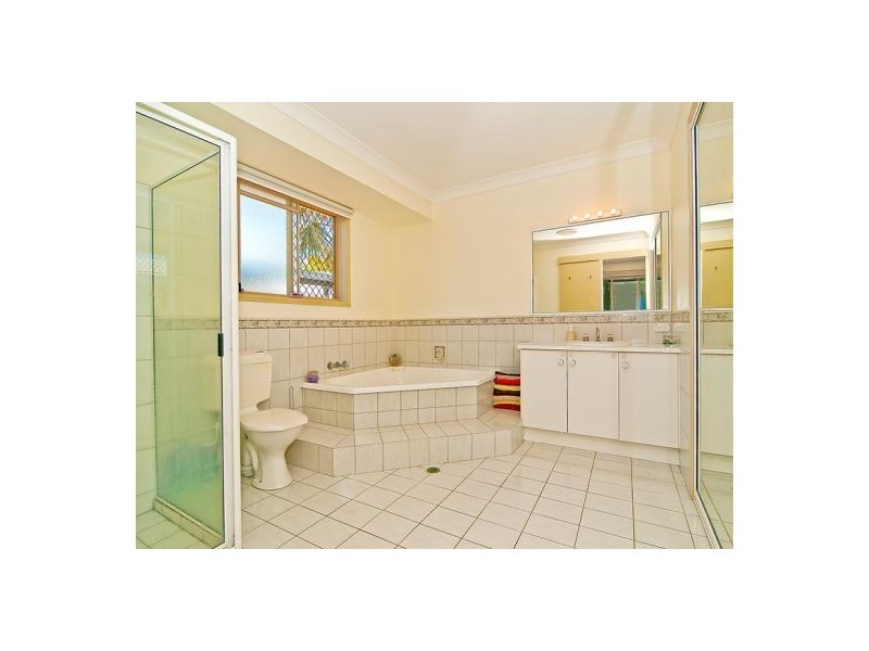 30 Buderim Pines Drive, Buderim QLD 4556