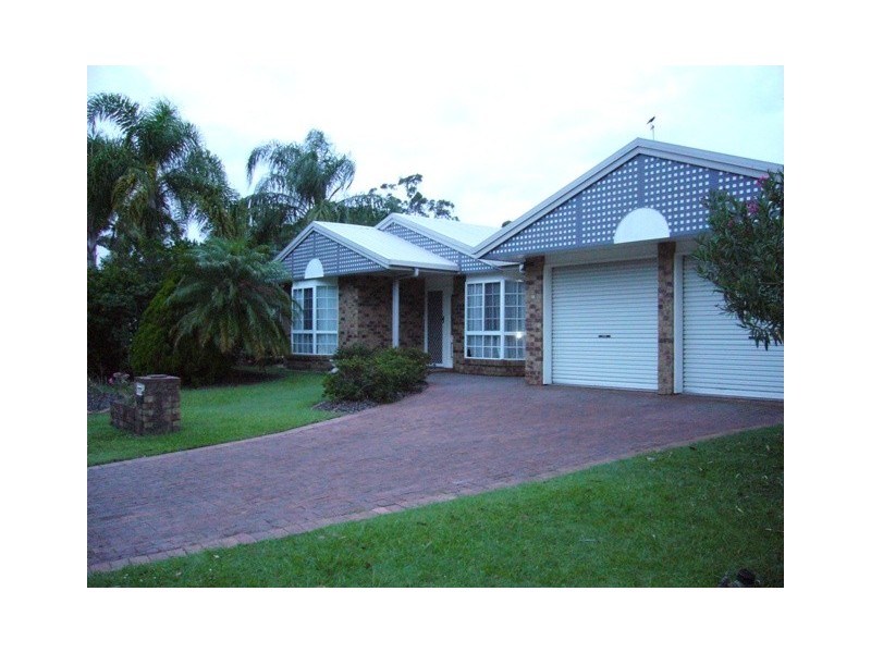 38 Karawatha Drive, Mountain Creek QLD 4557