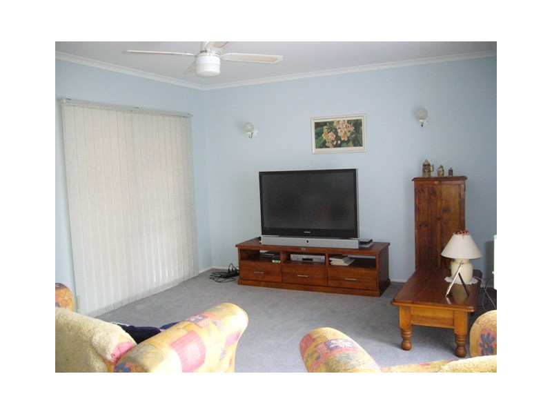 38 Karawatha Drive, Mountain Creek QLD 4557