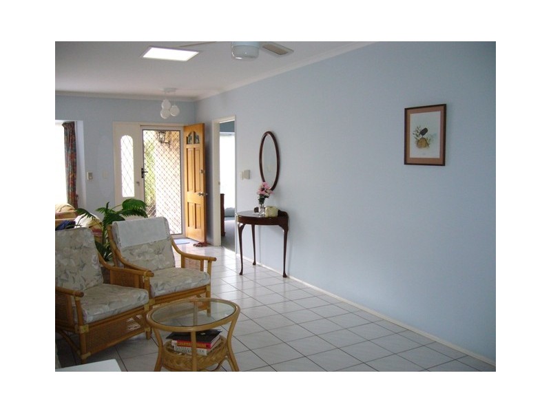 38 Karawatha Drive, Mountain Creek QLD 4557