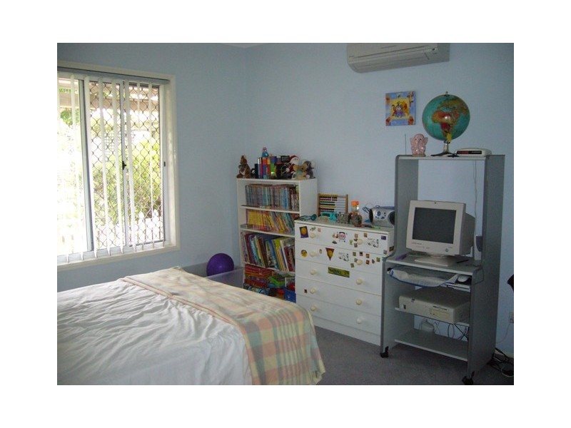 38 Karawatha Drive, Mountain Creek QLD 4557