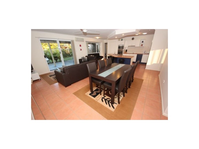 12 Bush Nut, Little Mountain QLD 4551