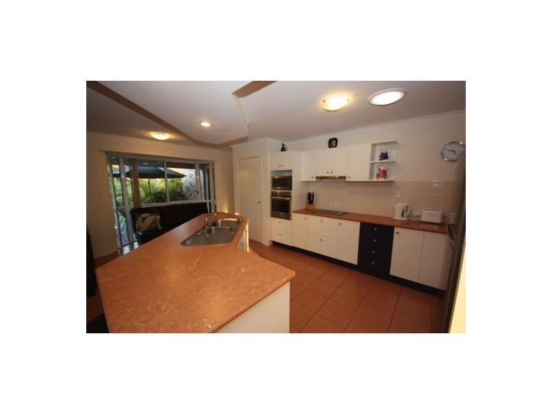 12 Bush Nut, Little Mountain QLD 4551