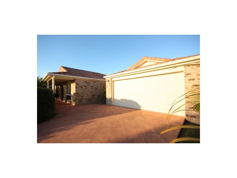 12 Bush Nut, Little Mountain QLD 4551