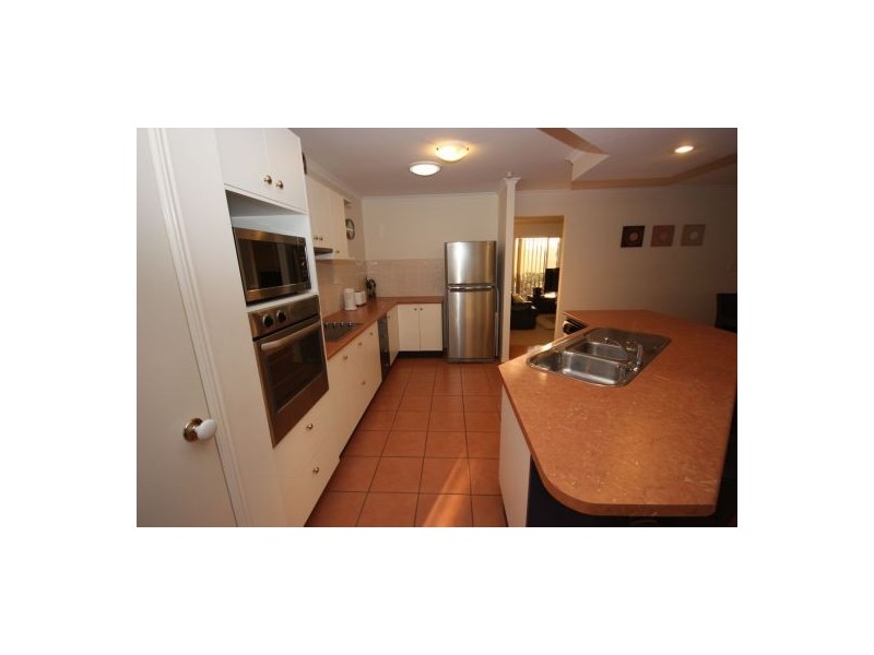 12 Bush Nut, Little Mountain QLD 4551