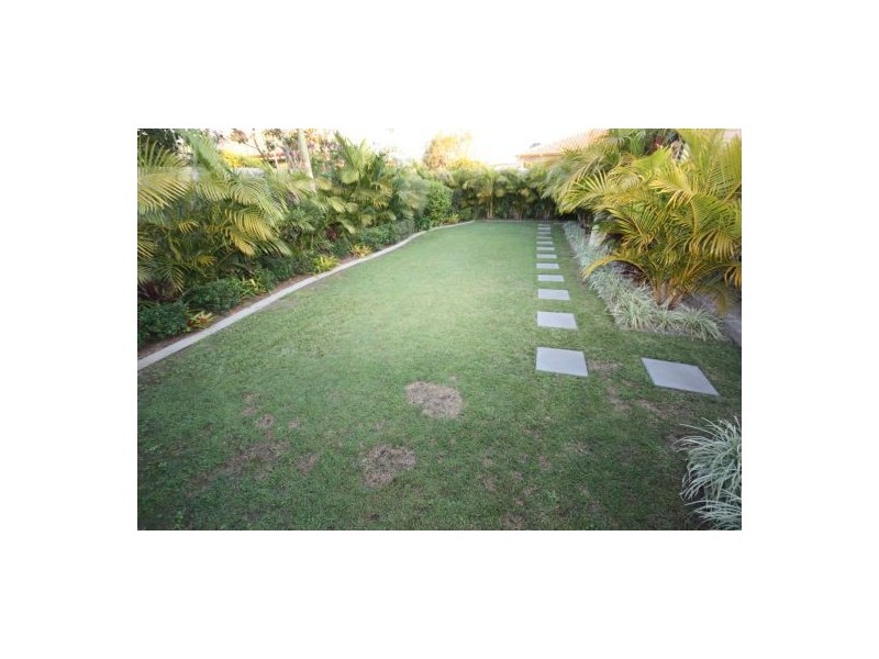 12 Bush Nut, Little Mountain QLD 4551