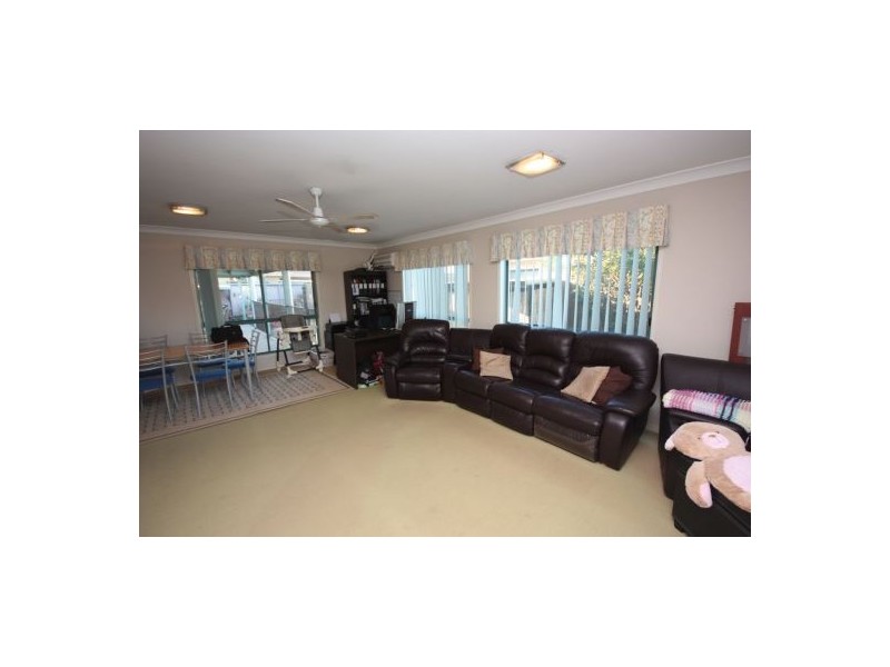 17 Phoenix, Sippy Downs QLD 4556