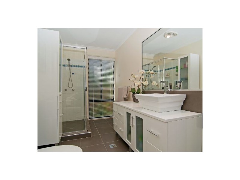 33 Hastings Place, Buderim QLD 4556