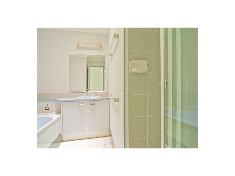 2/74 Pittards Road, Buderim QLD 4556